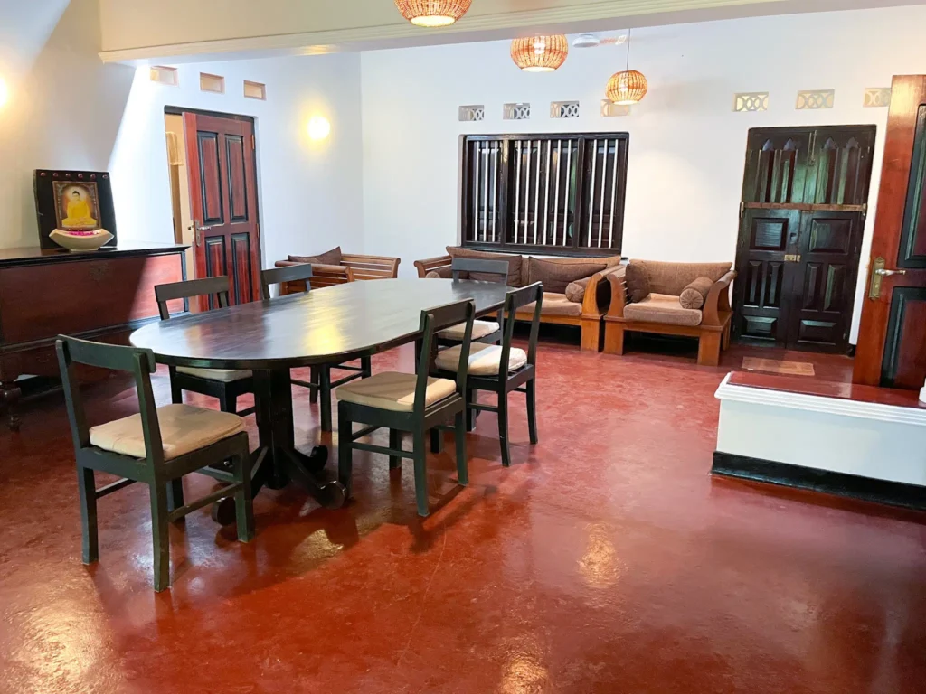 Room in Talalla Retreat 2